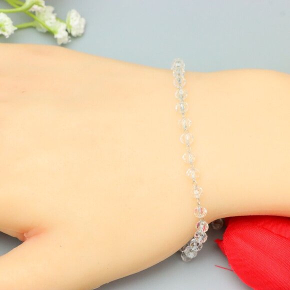 "Elegant & Trendy Bracelet, A Perfect Gift for Women, Thoughtful, EVCH1176 - Picture 2 of 9